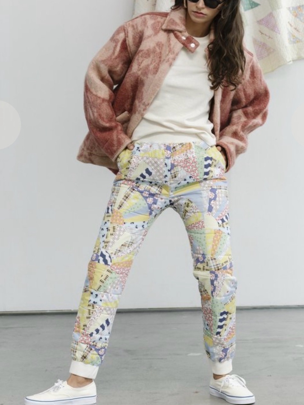 Carleen Quilted  MulticolorArt Cheater Fan Print Sweatpants size  Medium New